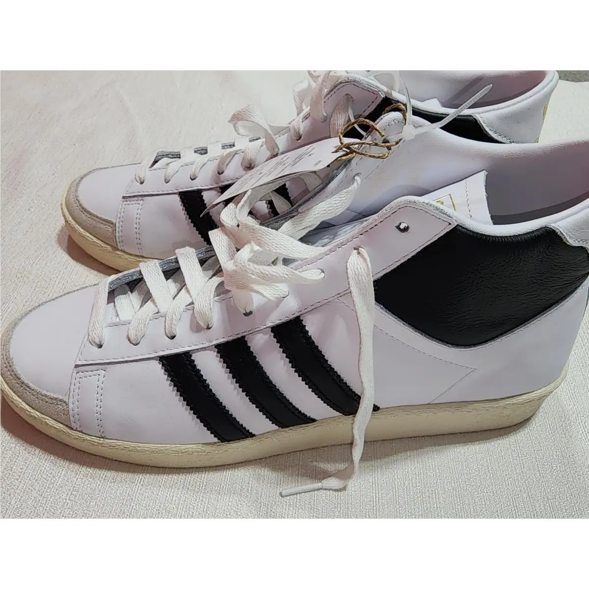 Adidas shoes - White 0