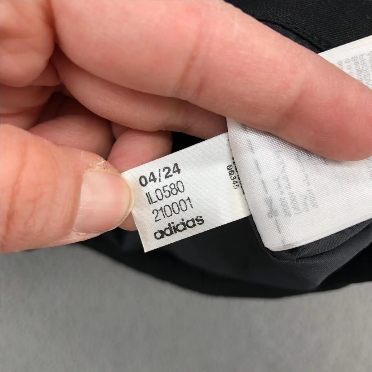 Adidas clothing - Adidas Go To - Black 10