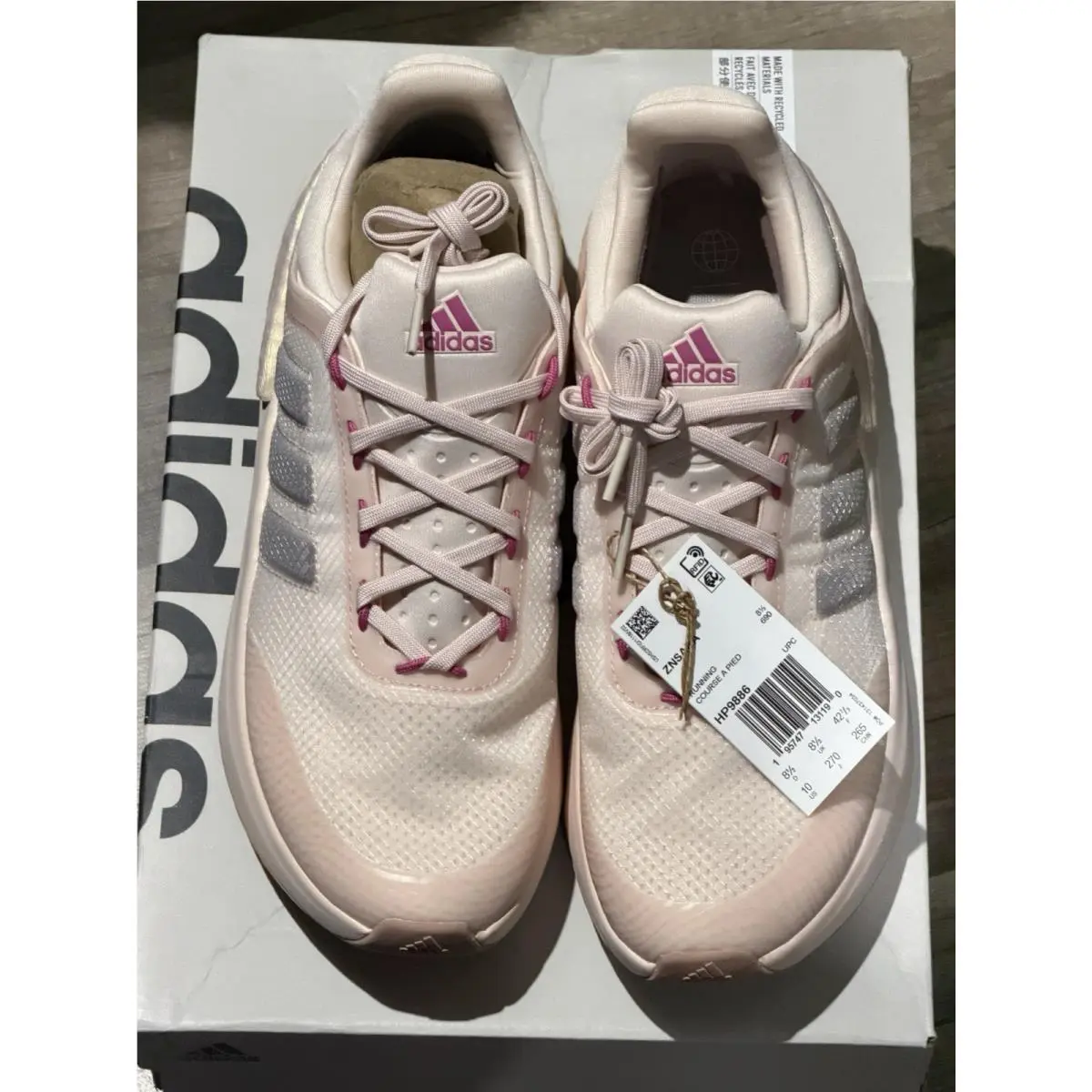Size 10 Adidas Znsara Running Shoes – Women’s Size 10 –