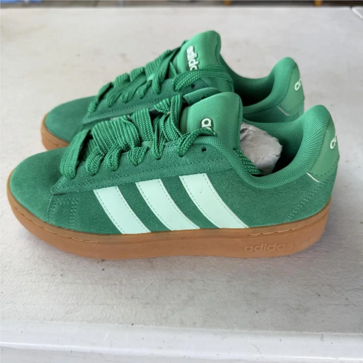 Adidas Grand Court Alpha 00S Lace Up Womens Green Sneakers JH7232 Size 6.5