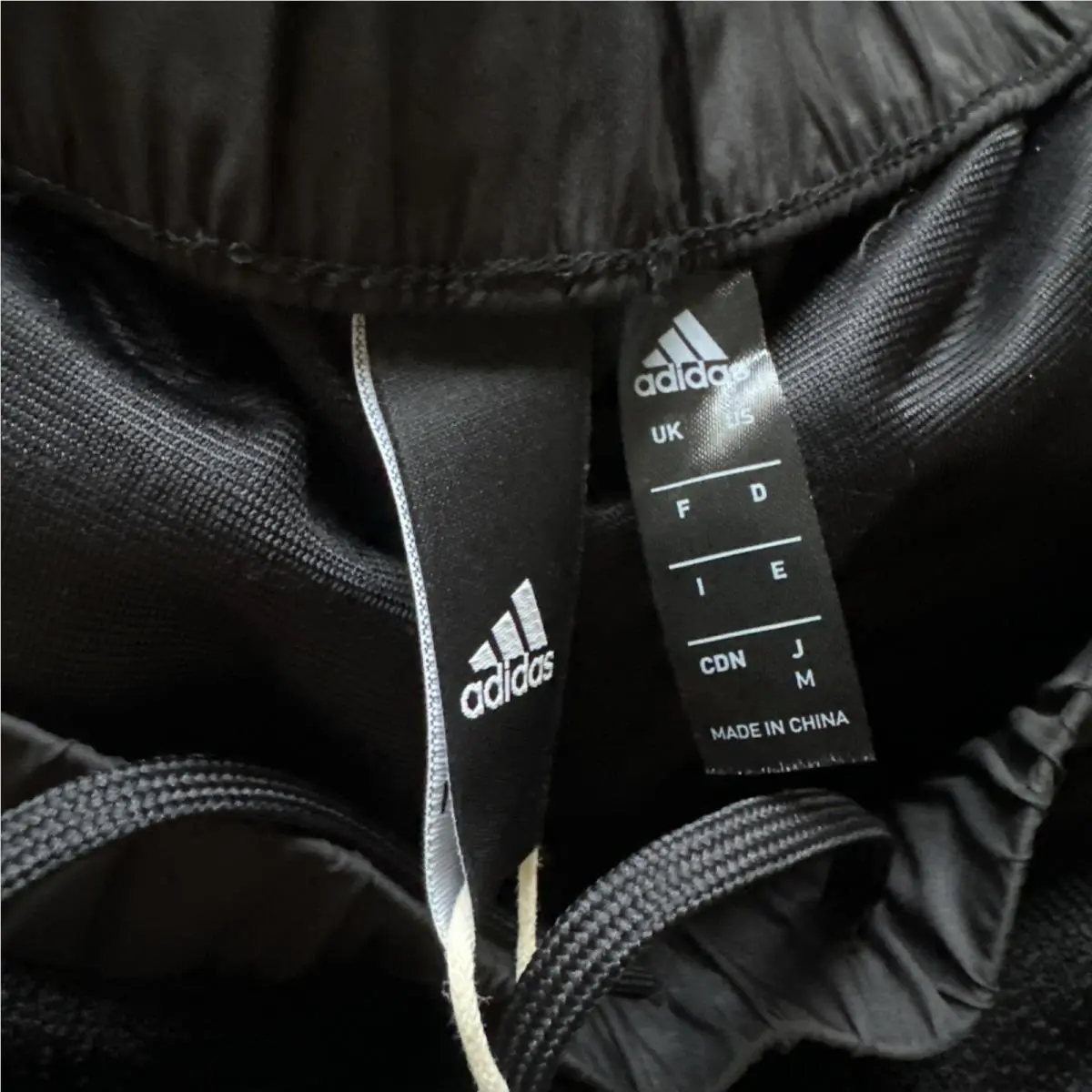 Adidas clothing - DY4019 - DY4019 - Black 4