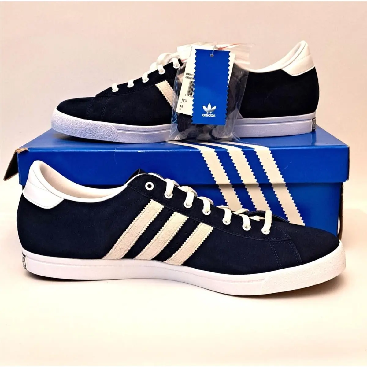 Adidas Originals Men`s Size 13 Green Star Sneaker Navy/white/gum Deadstock