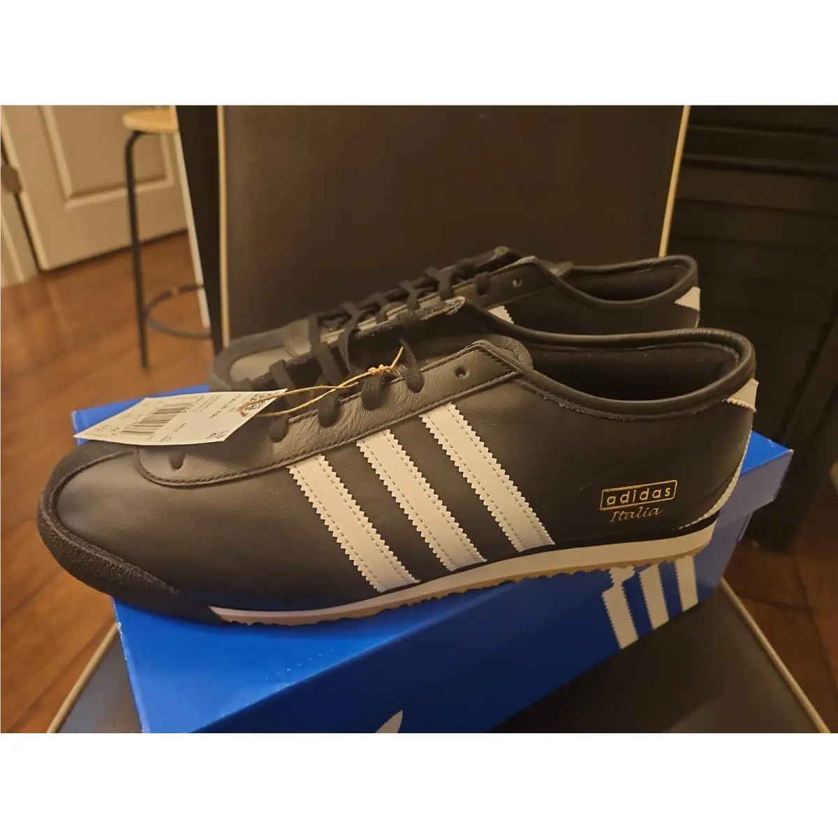 Adidas Italia 70s Leather Sneakers JS1324 Black White Gum Men`s Size 10
