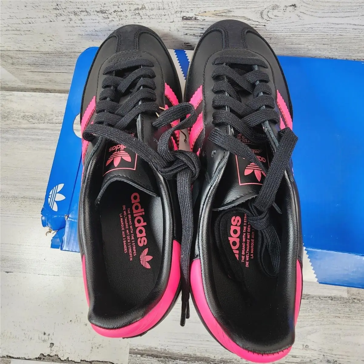 Adidas shoes - adidas Samba OG - Samba - Black 4