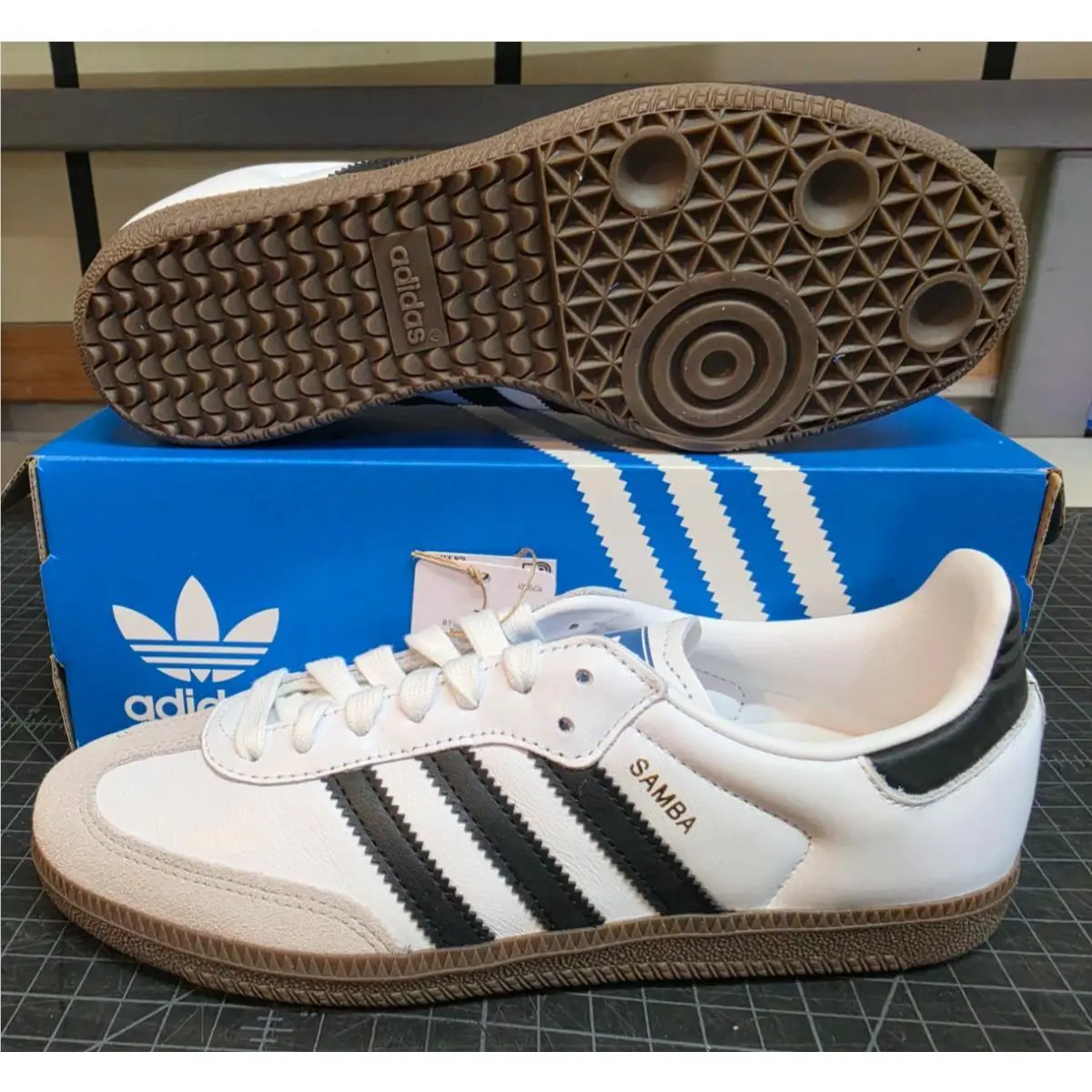Adidas Samba OG W Shoes IG9030 Ladies Size: 6.5