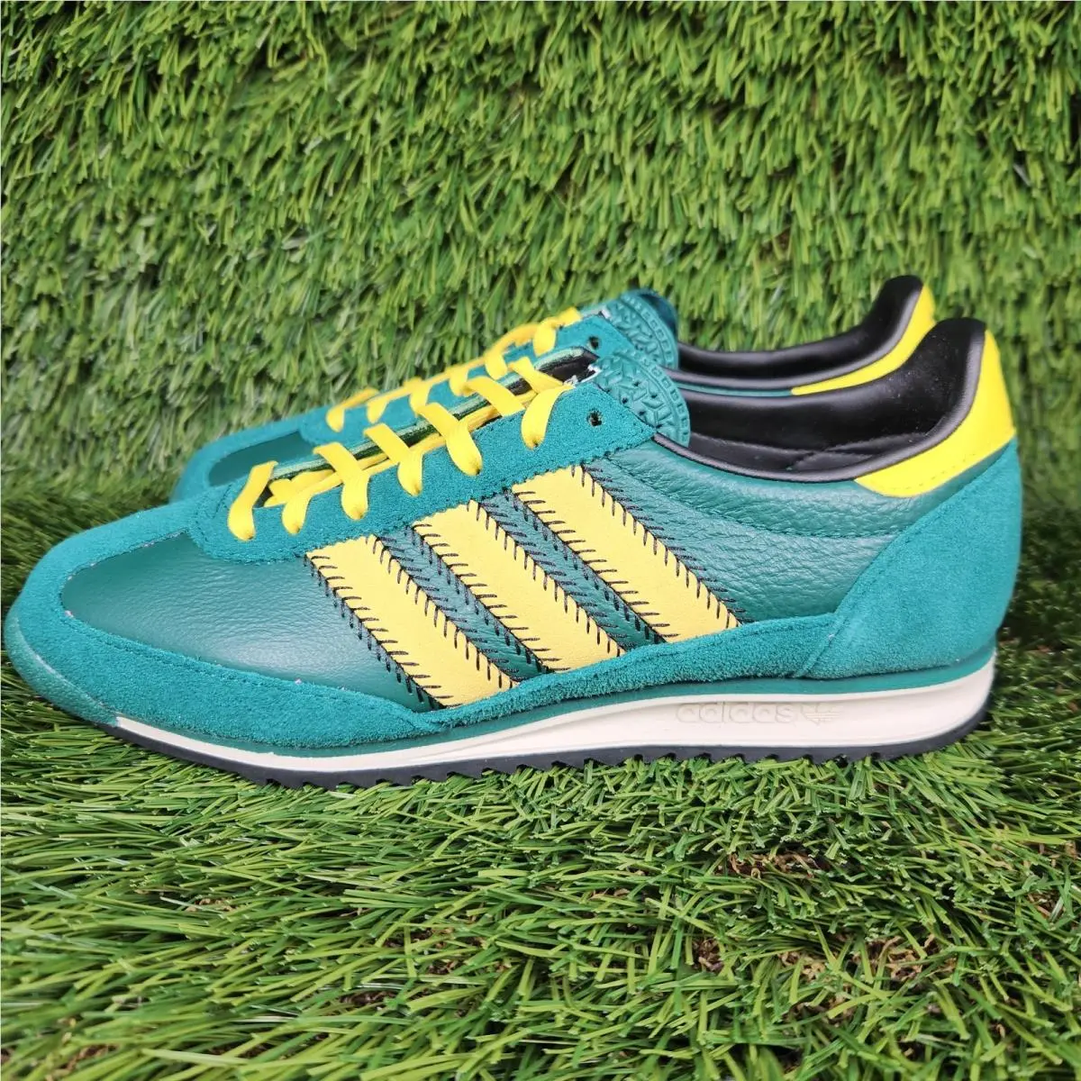 Adidas shoes - adidas SL 72 - JS3984 - Green 1