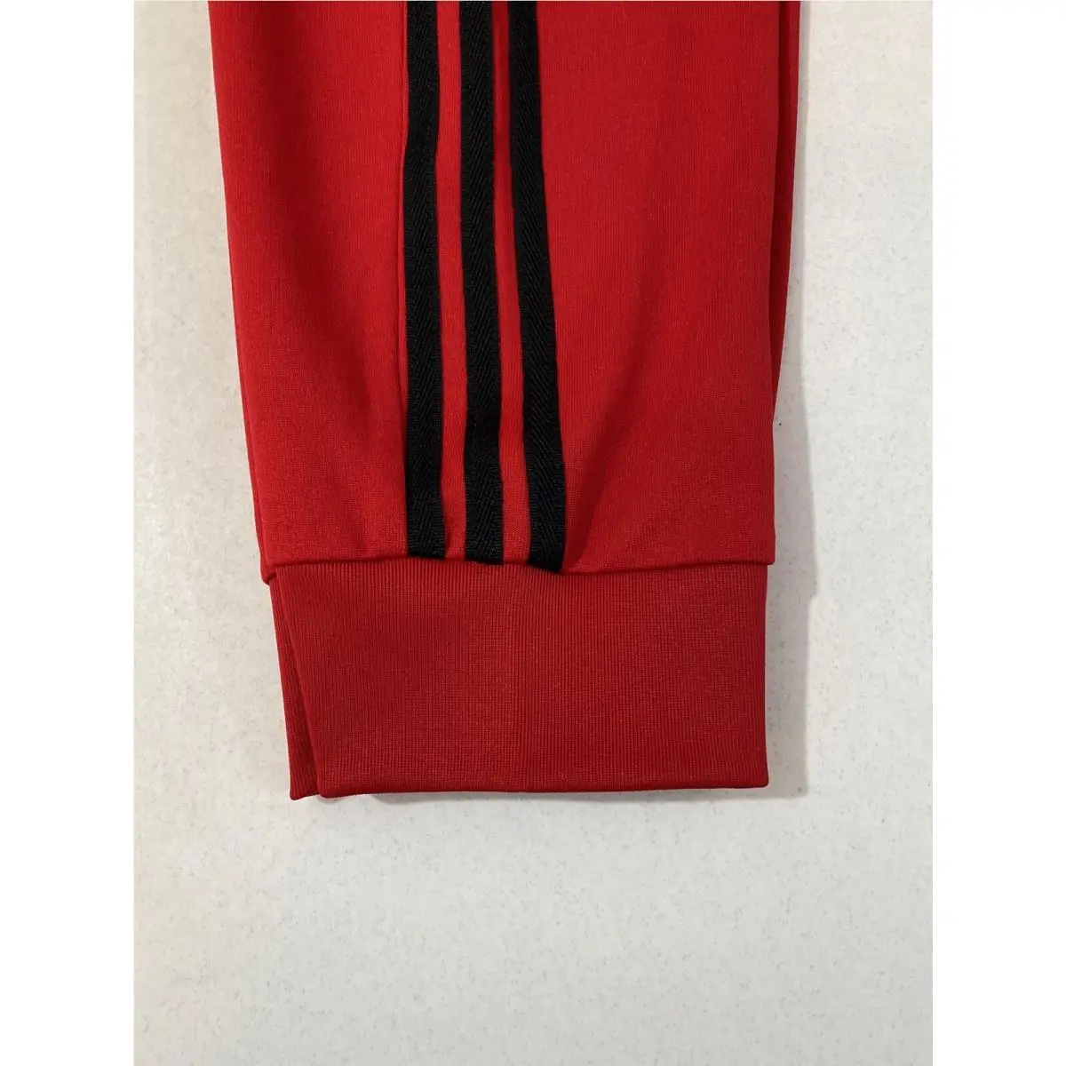 Adidas clothing - Better Scarlet Black 4