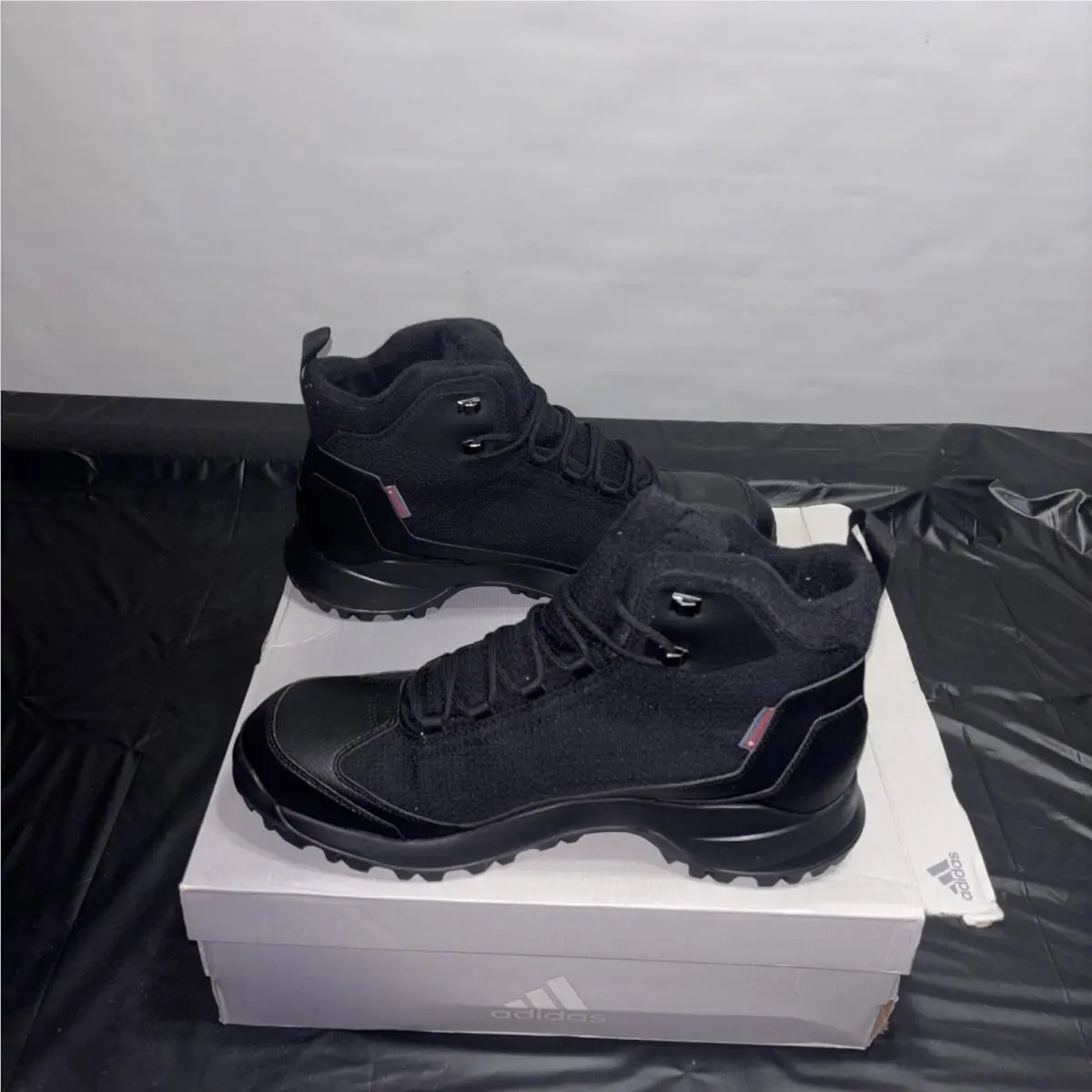 Adidas shoes - Terrex Frozetrack Mid R.RD - Terrex Frozetrack Mid - Core Black/Grey, Main: Black 1