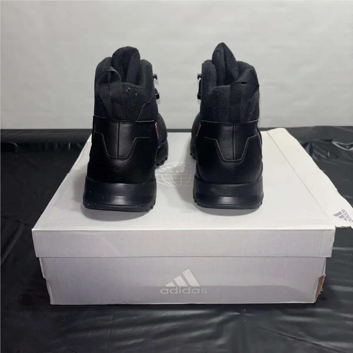 Adidas shoes - Terrex Frozetrack Mid R.RD - Terrex Frozetrack Mid - Core Black/Grey, Main: Black 3