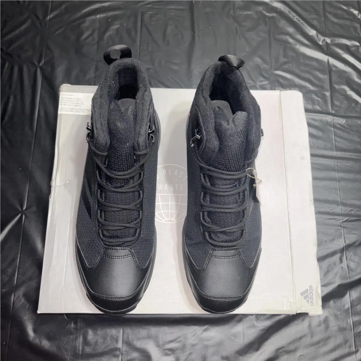 Adidas shoes - Terrex Frozetrack Mid R.RD - Terrex Frozetrack Mid - Core Black/Grey, Main: Black 4