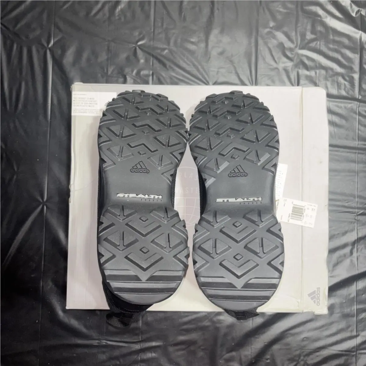 Adidas shoes - Terrex Frozetrack Mid R.RD - Terrex Frozetrack Mid - Core Black/Grey, Main: Black 5