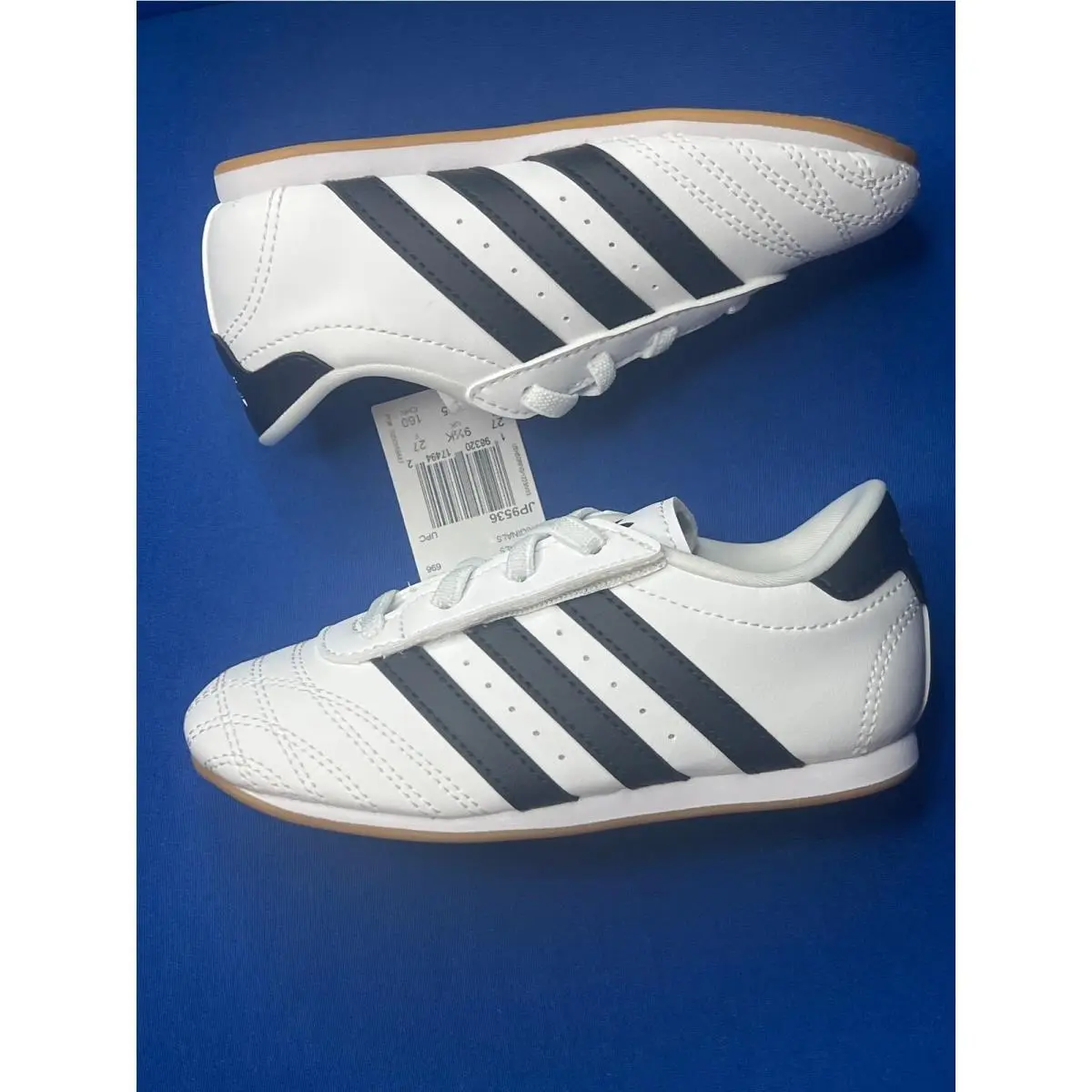 Adidas shoes - White 0
