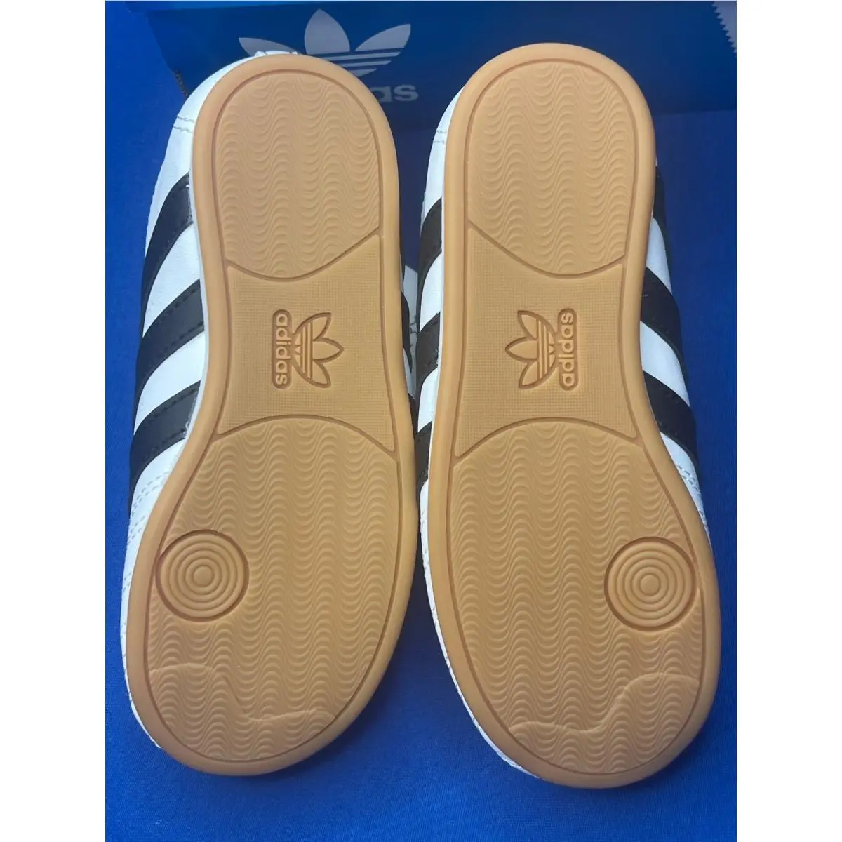Adidas shoes - White 4