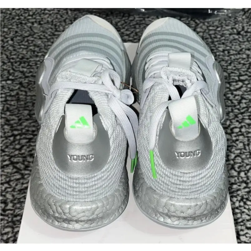 Adidas shoes - Silver/White 2
