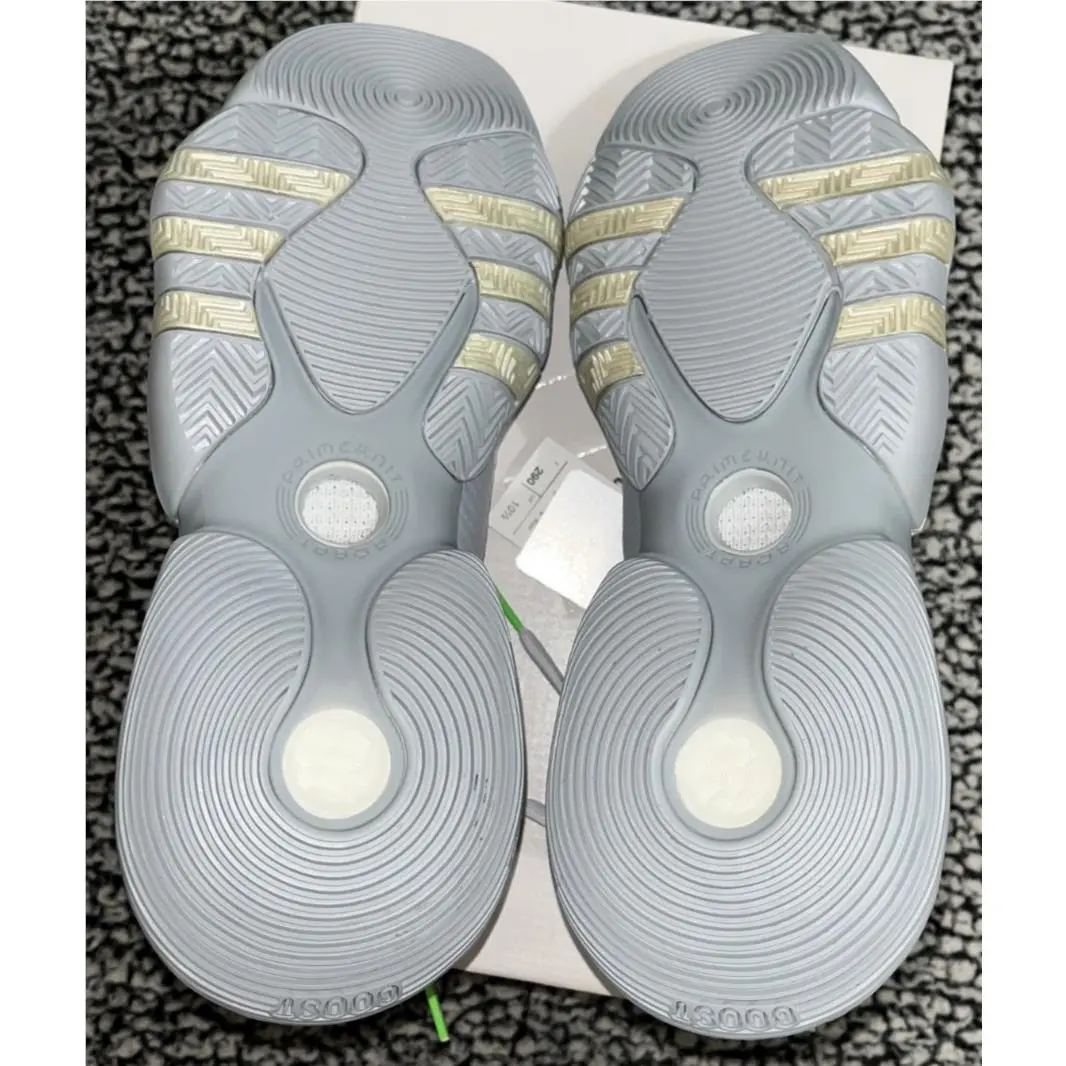 Adidas shoes - Silver/White 3