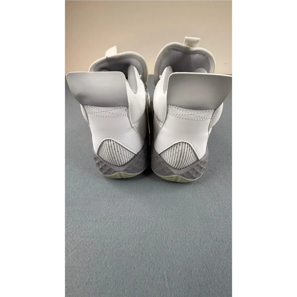 Adidas shoes - Pro Boost Mid - Pro Boost Mid - White 5