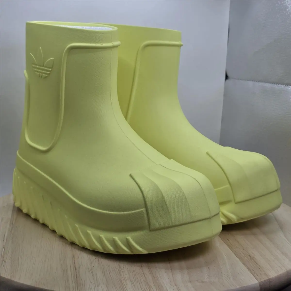 Adidas shoes - ADIFOM SST BOOT - ADIFOM SST BOOT - IG2682 - Yellow 3