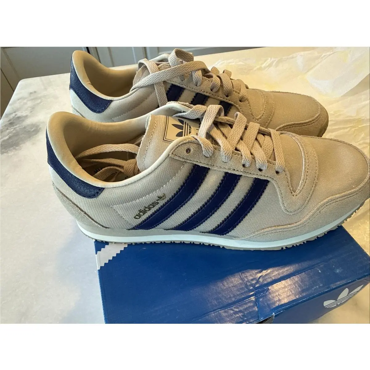 Adidas Galaxy OG Big Kids Size 5