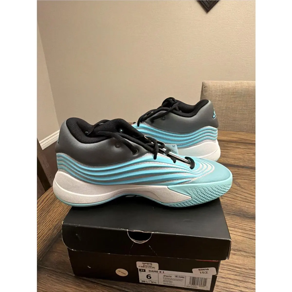 Adidas shoes - Dame X J GS - Dame - Gray 3