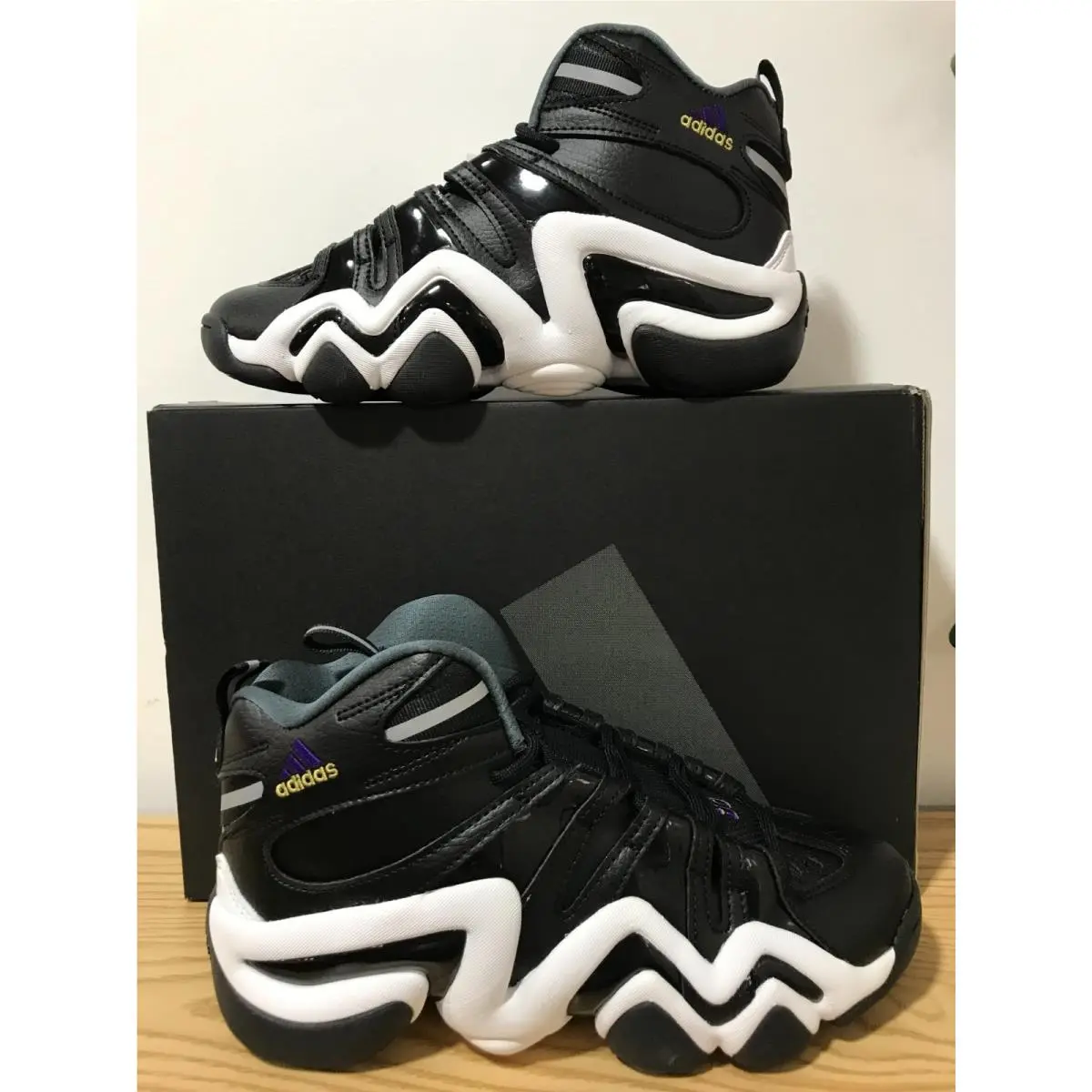 Adidas Originals Crazy 8 J Basketball Shoes Youth Boy`s Size 6 Core Black