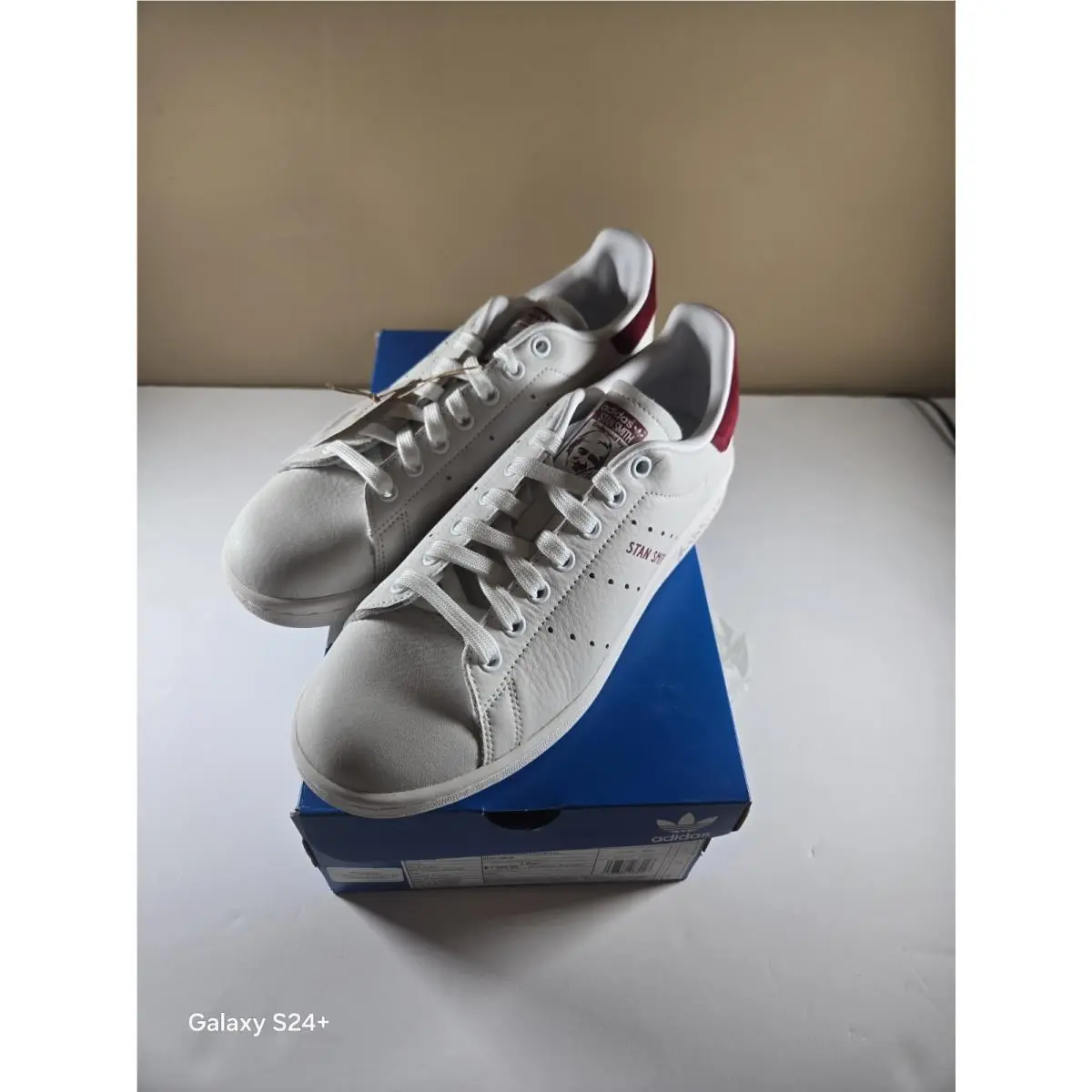 Adidas shoes - adidas Stan Smith - Stan Smith - Iu9397 - Red 5