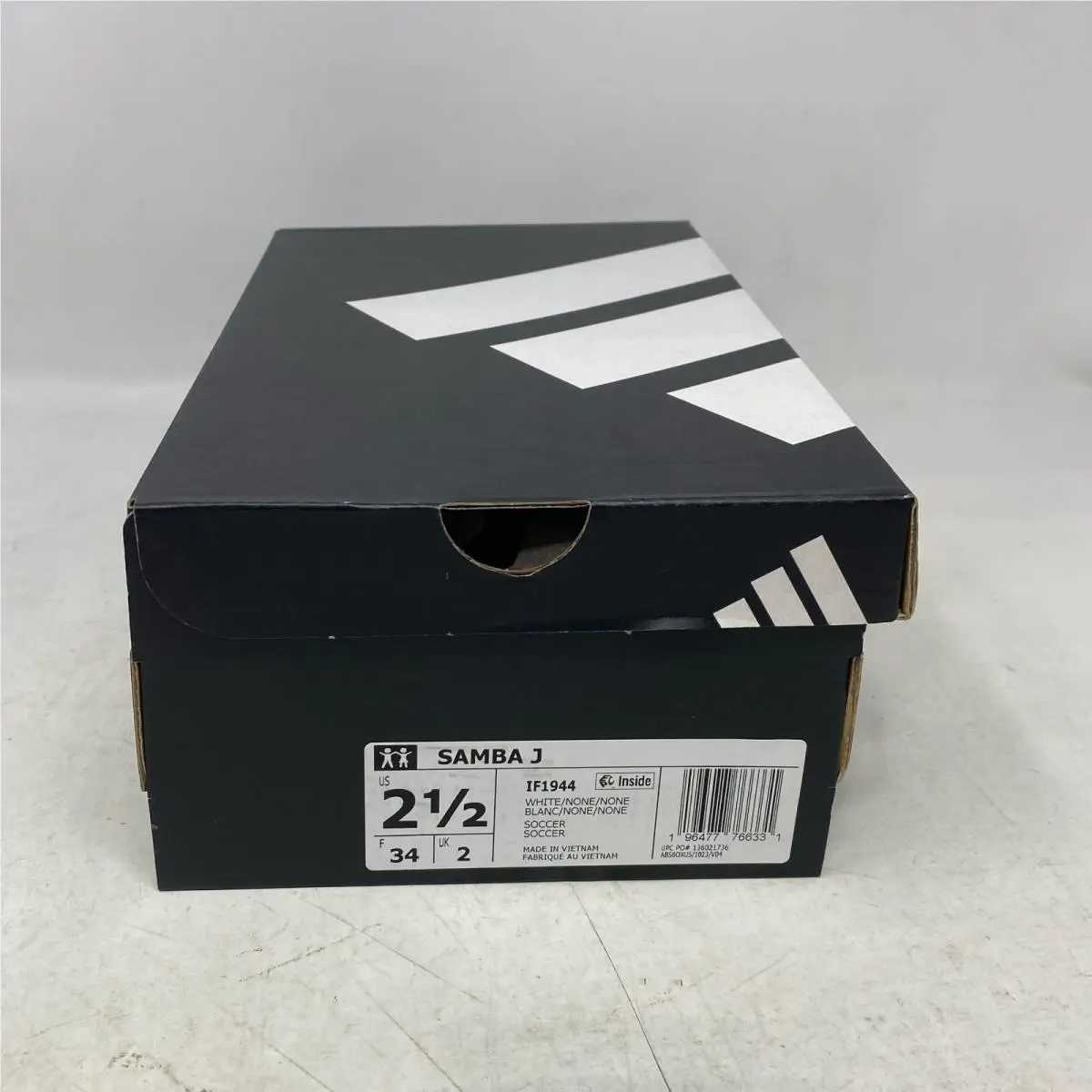 Adidas shoes - White (UPC: 196477766331) 3