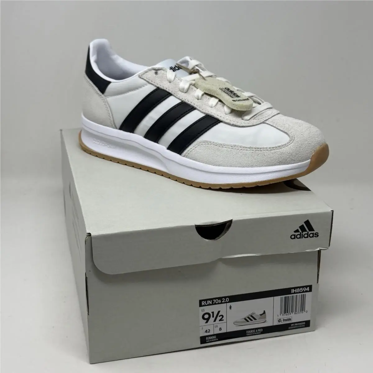 Adidas Run 70s 2.0 Sneakers Womens 9.5 White Black Nylon Suede Running Shoes