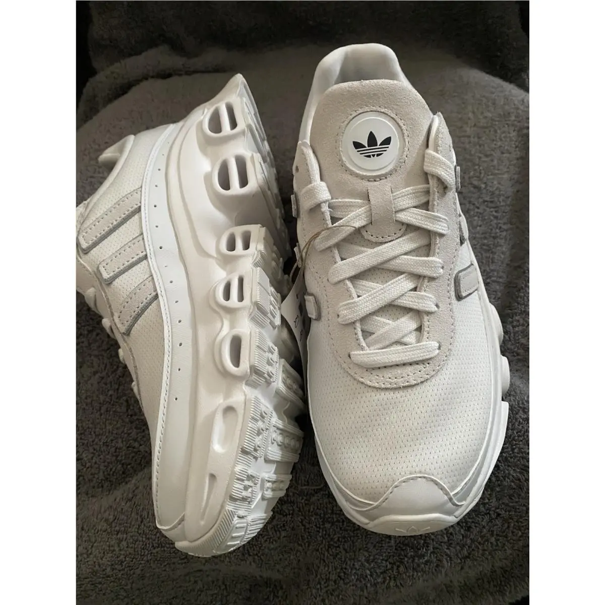 Adidas shoes - Adidas Adiform Mega ride J - White 3