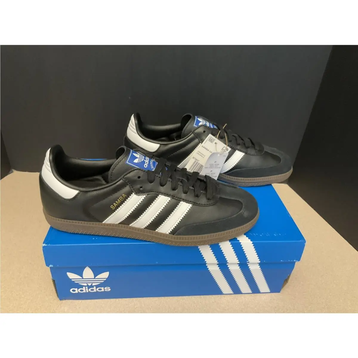 Adidas Originals Samba OG Black/white/gum Shoes. Men’s 7. Women’s 8. Nice