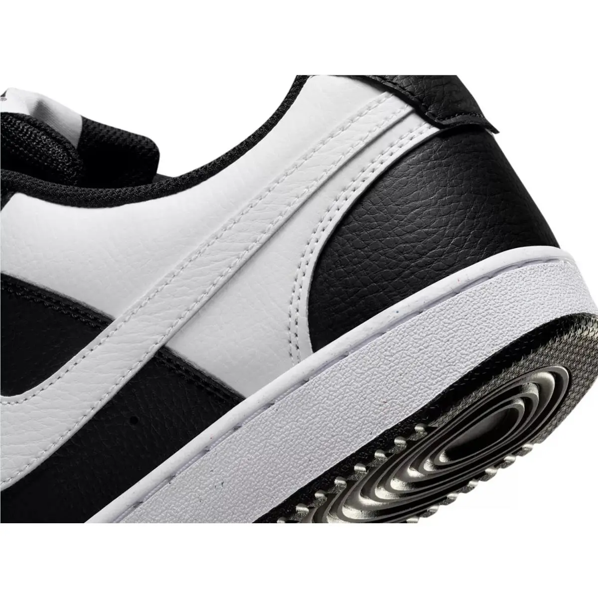 Nike shoes - White/Black 7