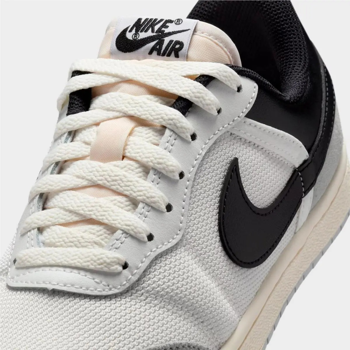 Nike shoes - IQ0704 101 - Black/Sail/Gum Medium Brown/Summit White 4