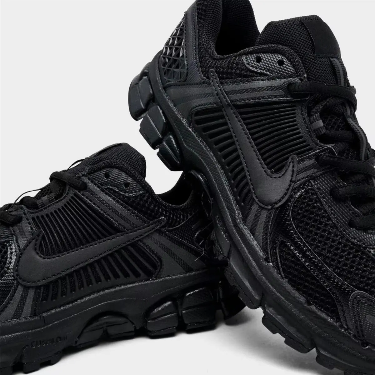 Nike shoes - HF6998 007 - Black/Black 4