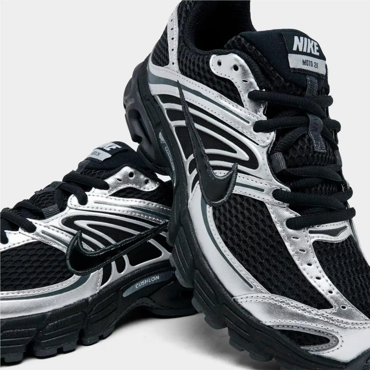 Nike shoes - HQ2056 007 - Black/Black/Metallic Silver 0