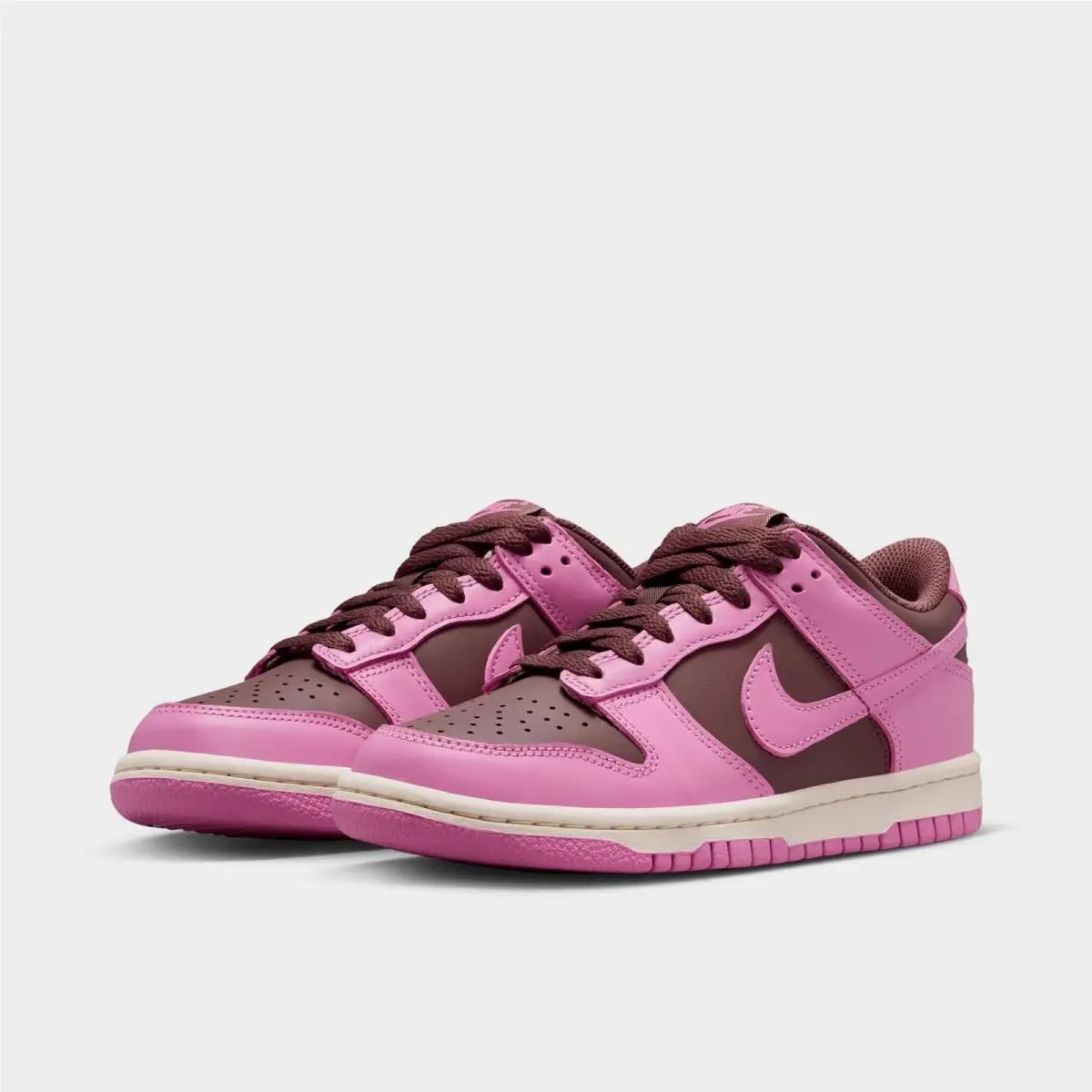 Nike shoes - FB9109 500 - Tattoo/Pale Ivory/Light Magenta 1