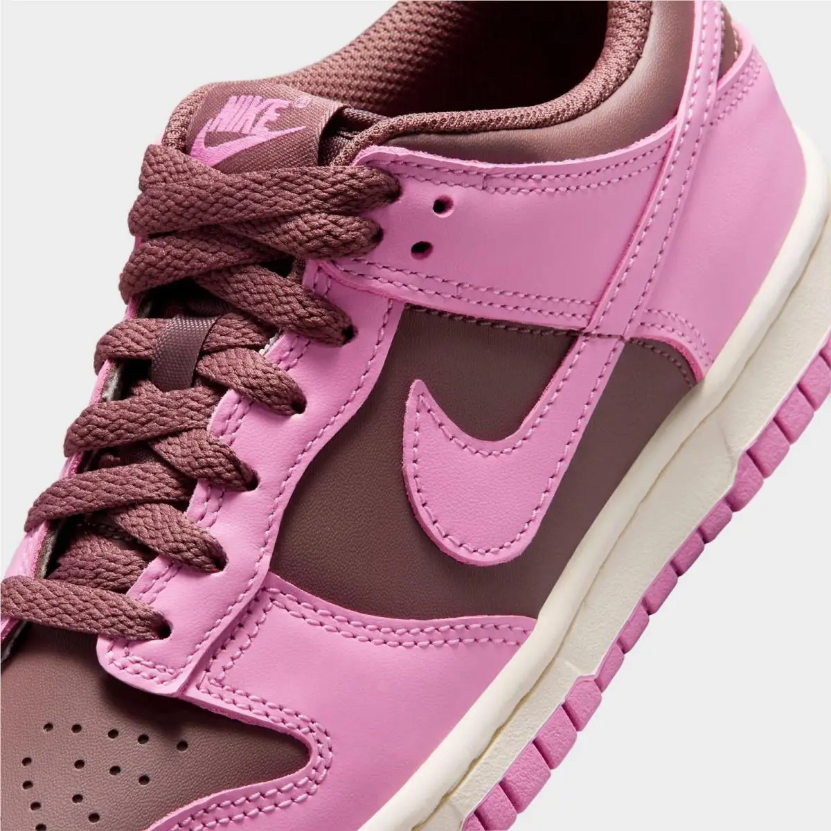 Nike shoes - FB9109 500 - Tattoo/Pale Ivory/Light Magenta 0