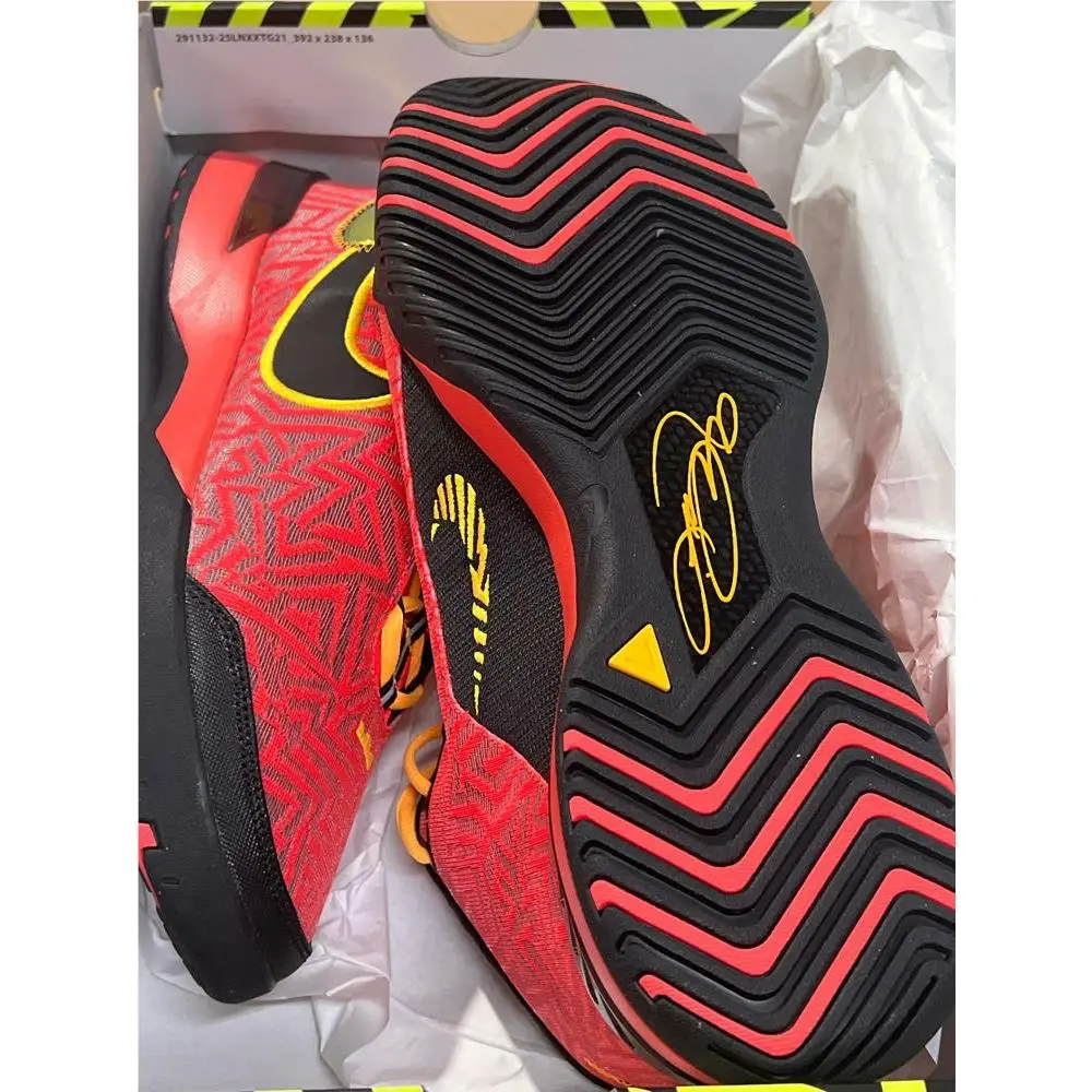 Nike shoes - BRIGHT CRIMSON LASER ORAGNE 9