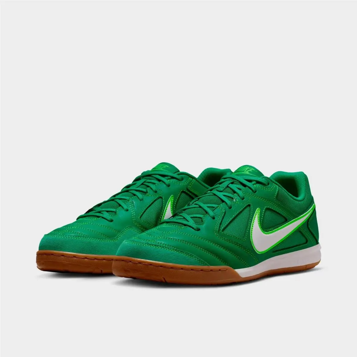 Nike shoes - HQ6019 300 - Stadium Green/Green Strike/Gum Medium Brown/White 5