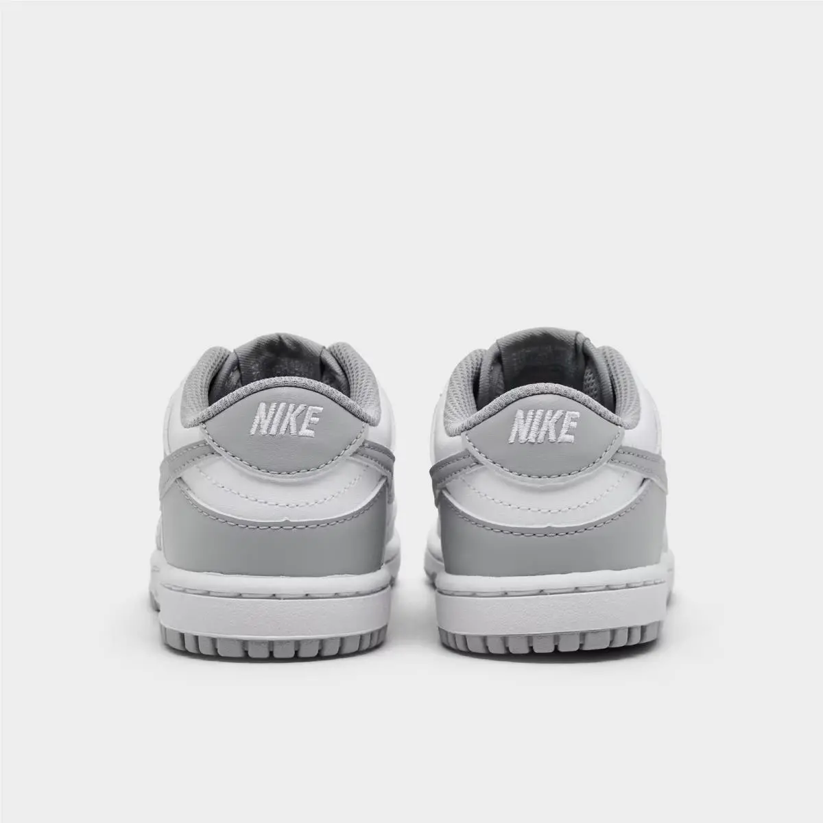 Nike shoes - IU7767 123 - Light Smoke Grey/White 2