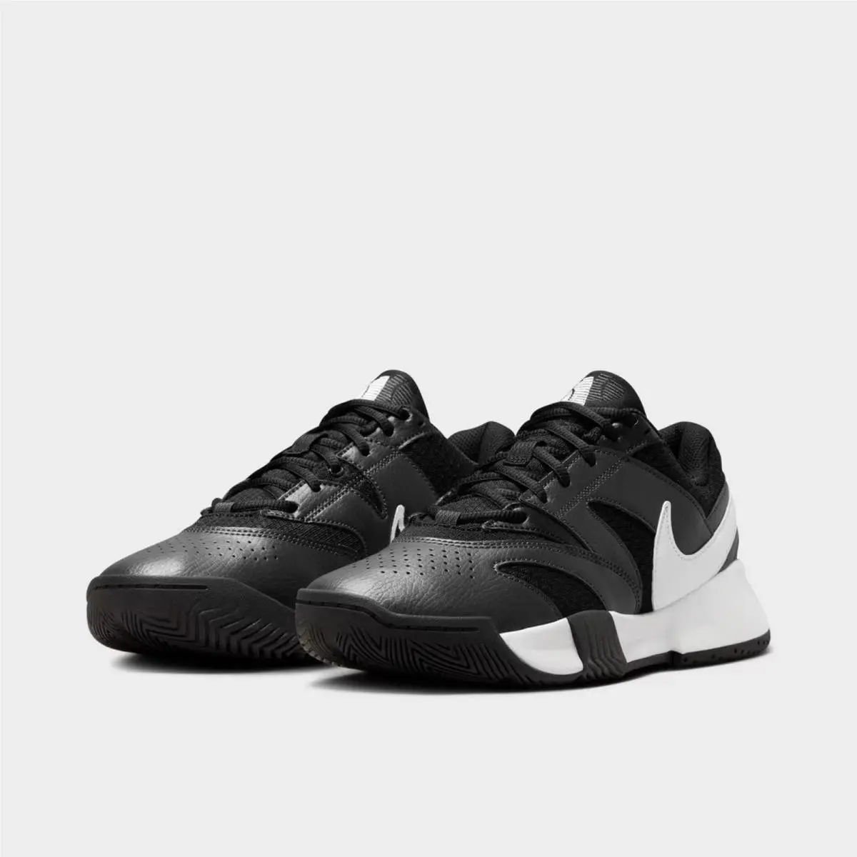 Nike shoes - FD6575 001 - Black/White/Anthracite 1