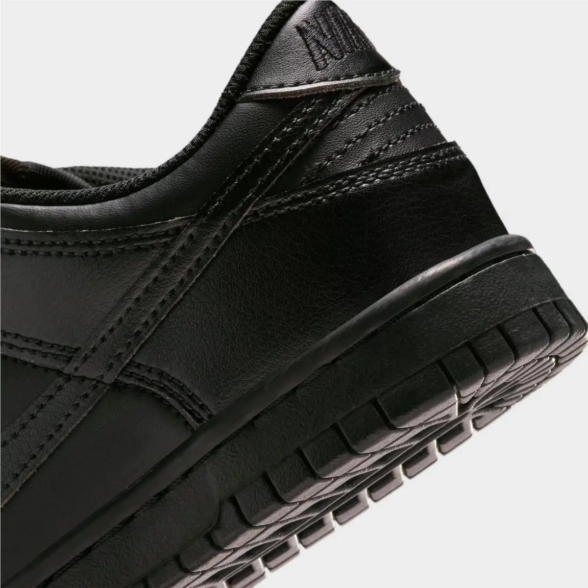 Nike shoes - IU7766 009 - Black 4