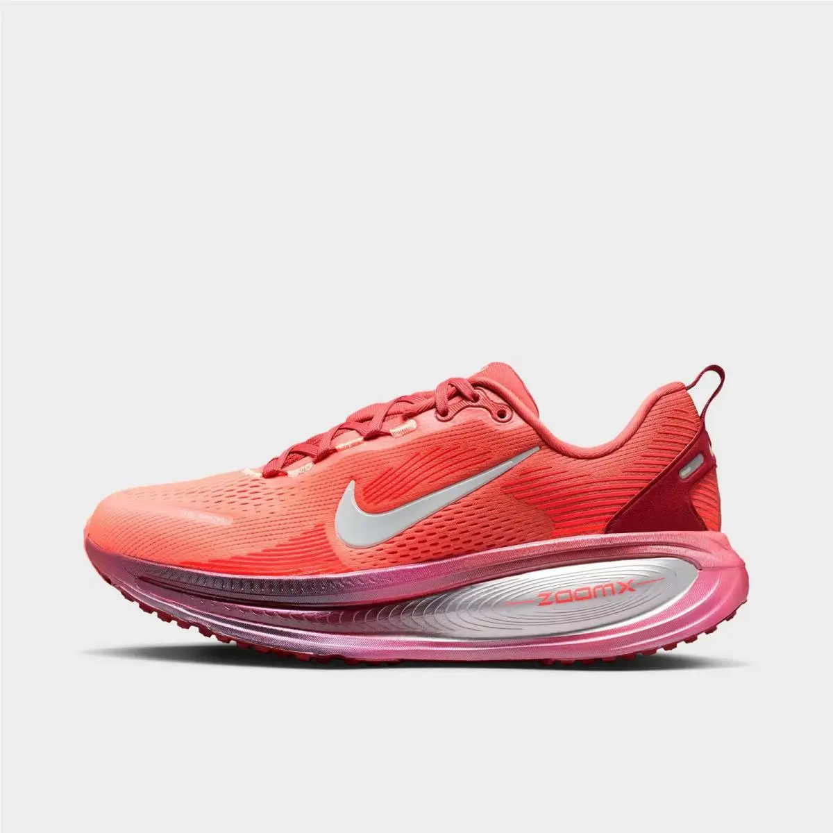 Women`s Nike Vomero 18 SE Running Shoes IO8250 800