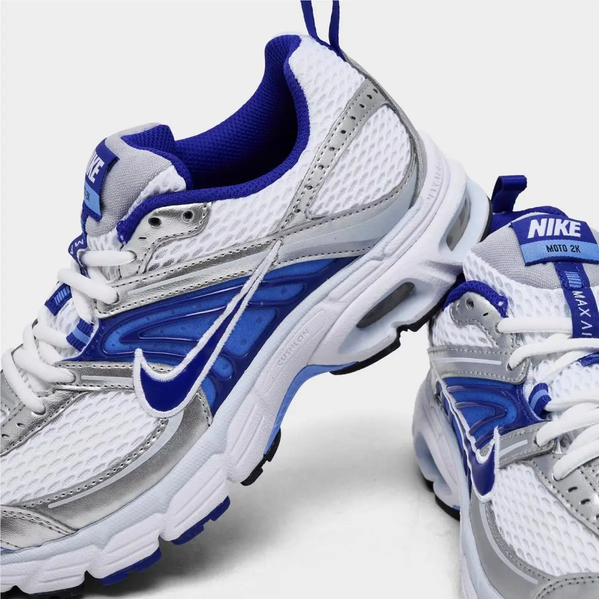 Nike shoes - IQ9430 101 - White/Wolf Grey/Royal Pulse/Concord 0
