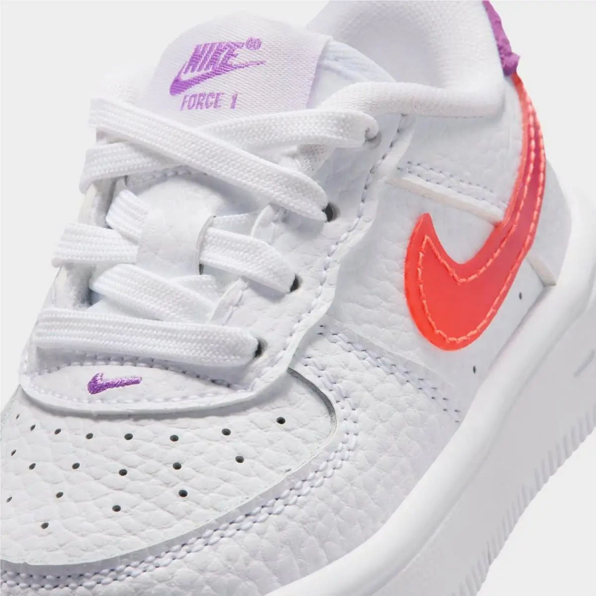 Nike shoes - IR5465 100 - White/Turf Orange/Bright Violet 0