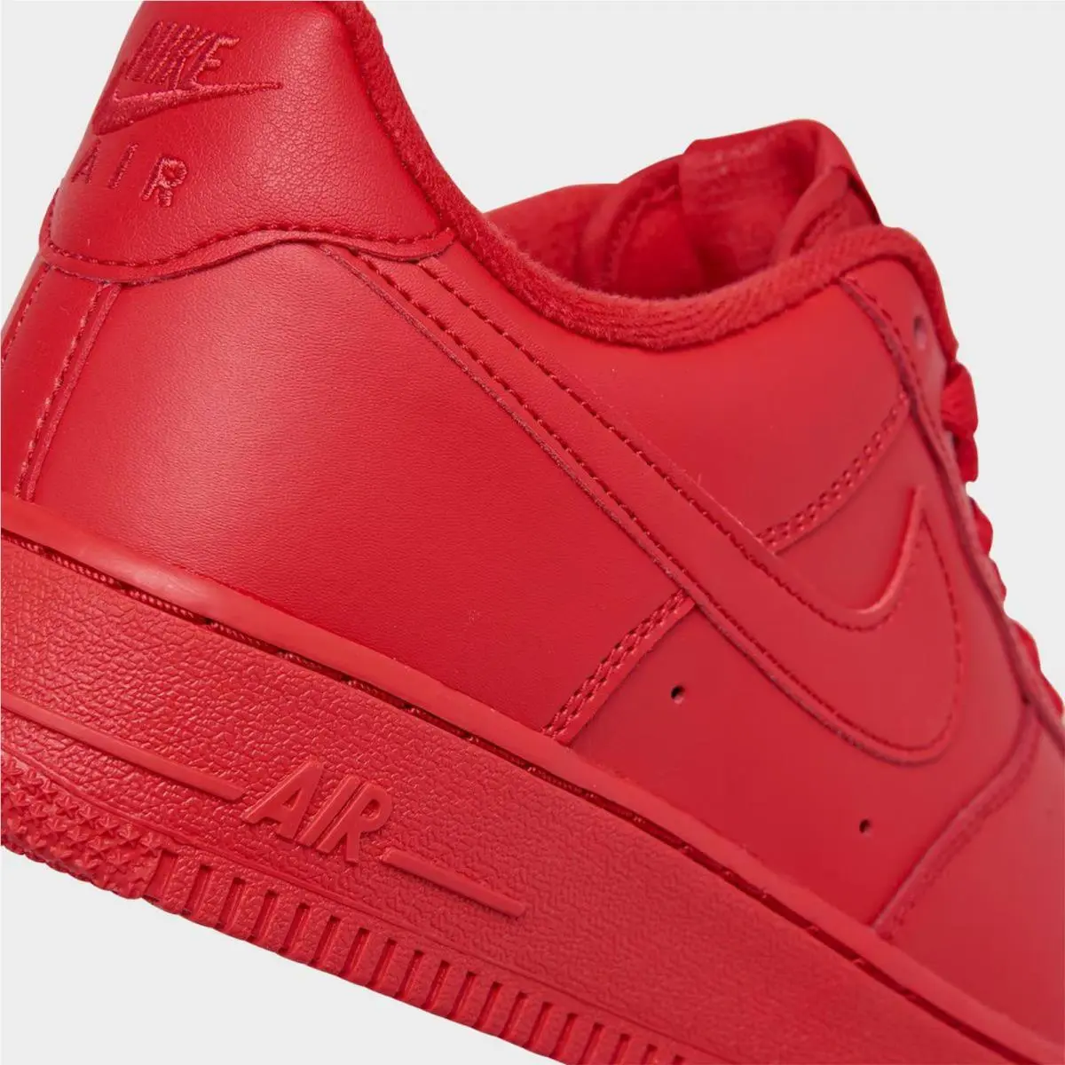 Nike shoes - CW6999 600 - University Red/University Red 4
