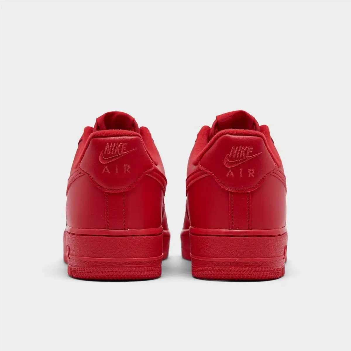 Nike shoes - CW6999 600 - University Red/University Red 6