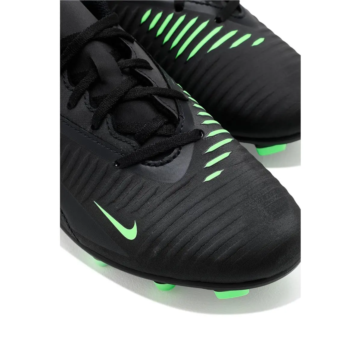 Nike shoes - Black/Black 18