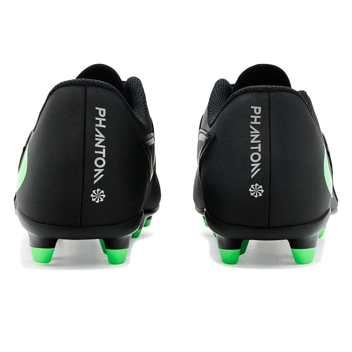 Nike shoes - Black/Black 19