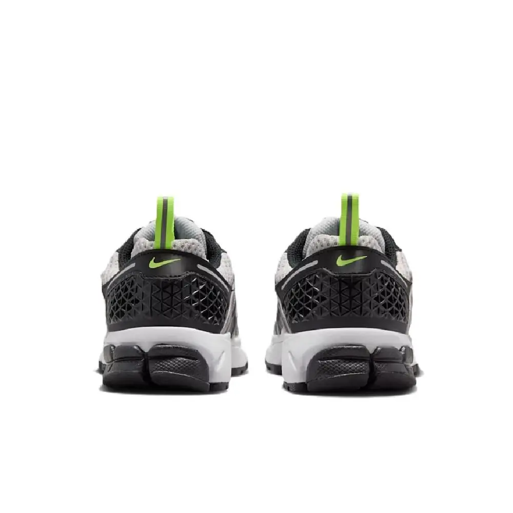 Nike shoes - IQ0312 010 - IQ0312 010 - Black/Metallic Silver 2