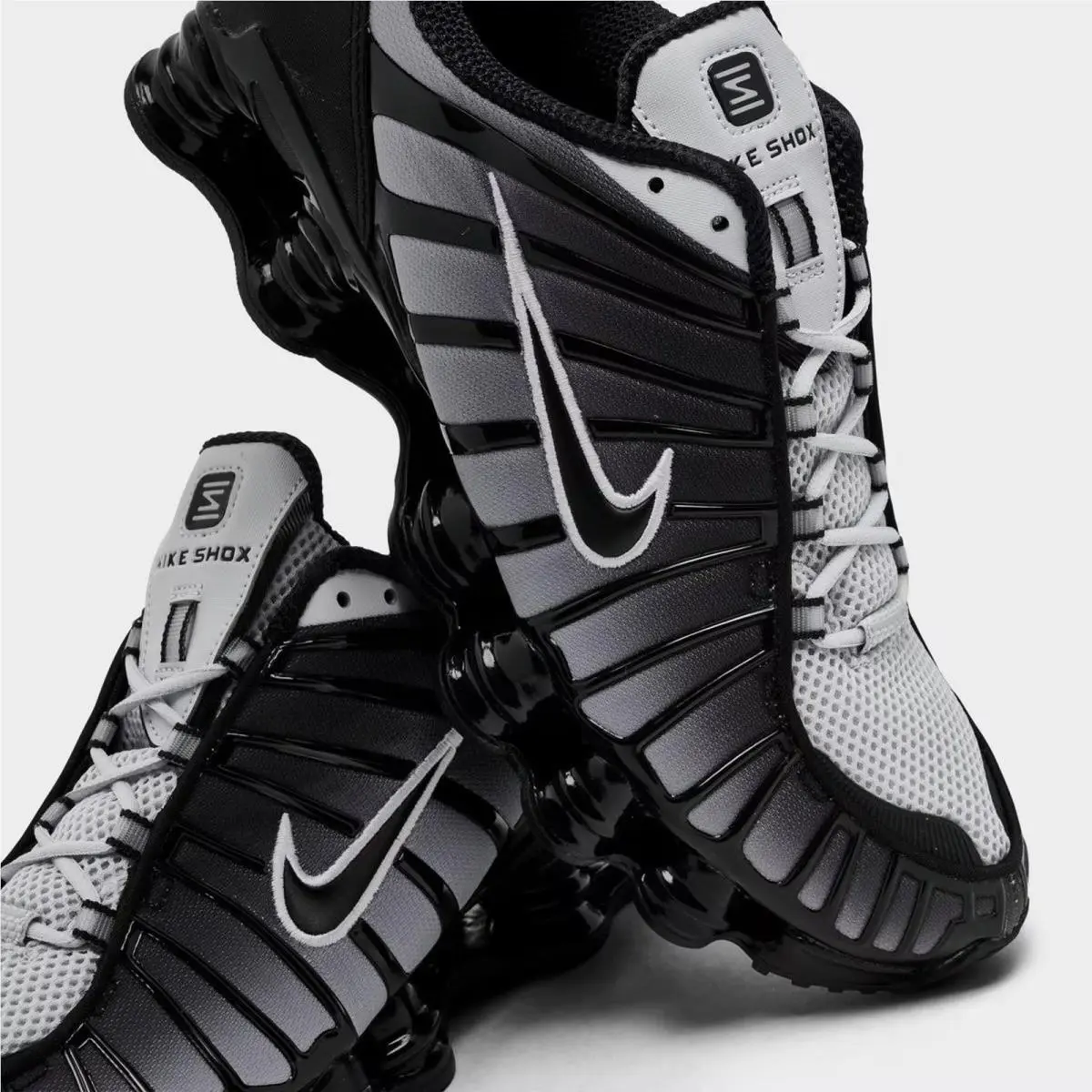 Nike shoes - AV3595 017 - Black/Pure Platinum/White 4