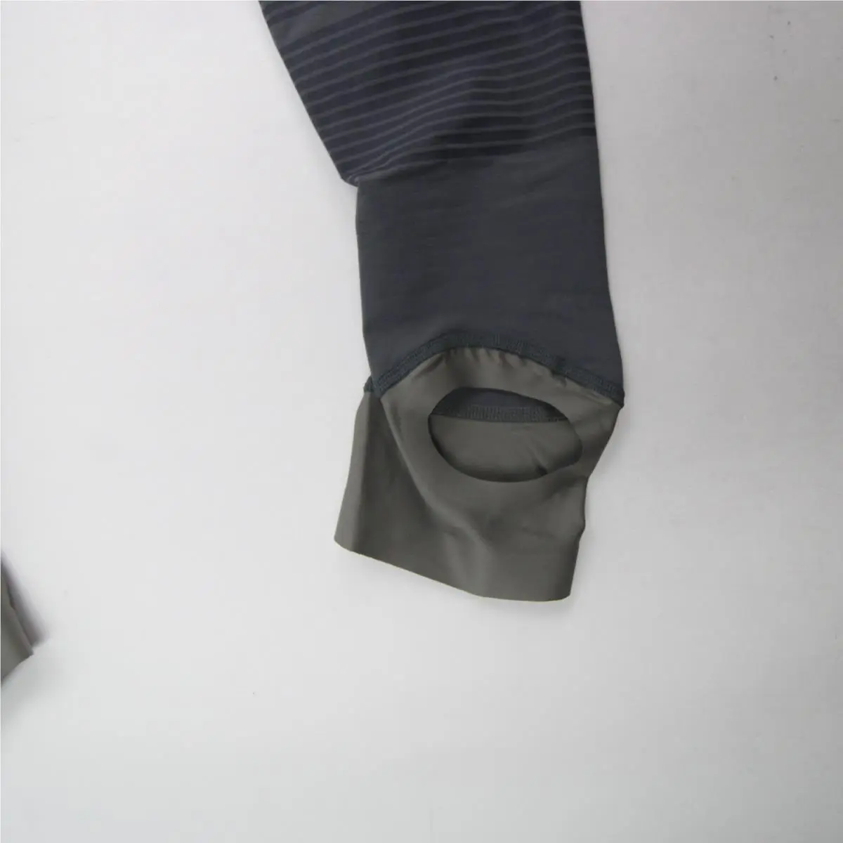 Nike clothing - Gray 1
